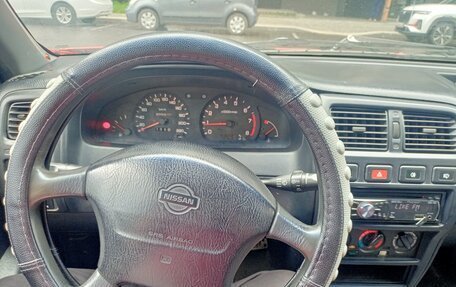 Nissan Almera, 1995 год, 175 000 рублей, 14 фотография