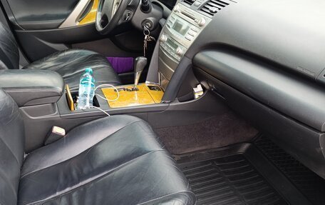 Toyota Camry, 2006 год, 1 100 000 рублей, 6 фотография