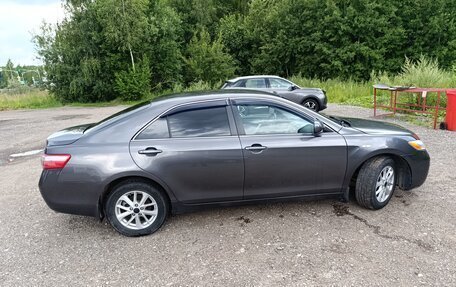 Toyota Camry, 2006 год, 1 100 000 рублей, 12 фотография