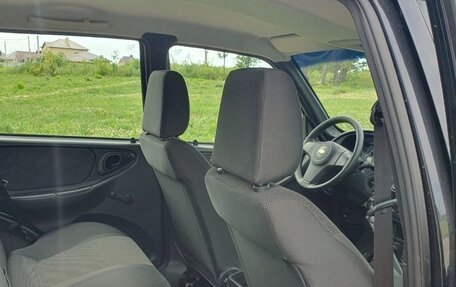 Chevrolet Niva I рестайлинг, 2016 год, 800 000 рублей, 6 фотография