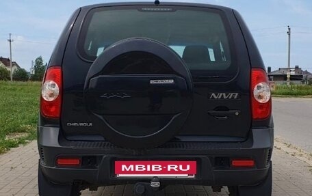 Chevrolet Niva I рестайлинг, 2016 год, 800 000 рублей, 3 фотография