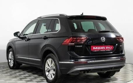 Volkswagen Tiguan II, 2018 год, 2 649 700 рублей, 7 фотография