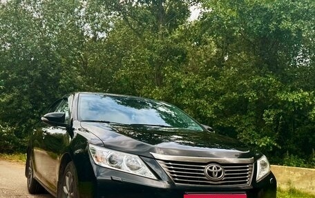 Toyota Camry, 2012 год, 1 950 000 рублей, 10 фотография