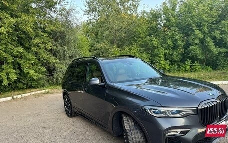 BMW X7, 2021 год, 9 400 000 рублей, 2 фотография
