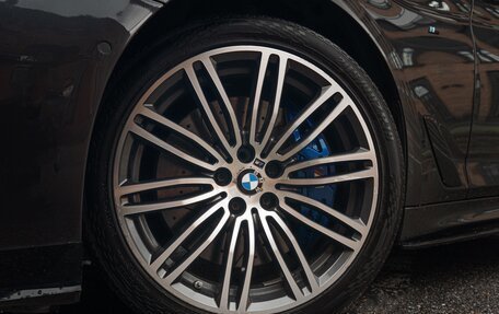 BMW 5 серия, 2019 год, 3 000 000 рублей, 2 фотография