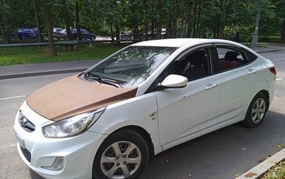 Hyundai Solaris II рестайлинг, 2013 год, 530 000 рублей, 1 фотография