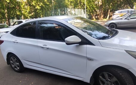 Hyundai Solaris II рестайлинг, 2015 год, 630 000 рублей, 7 фотография