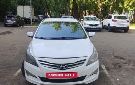 Hyundai Solaris II рестайлинг, 2015 год, 630 000 рублей, 6 фотография