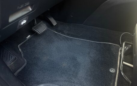Hyundai Grand Starex Grand Starex I рестайлинг 2, 2018 год, 3 300 000 рублей, 8 фотография