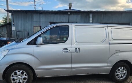Hyundai Grand Starex Grand Starex I рестайлинг 2, 2009 год, 1 000 000 рублей, 4 фотография