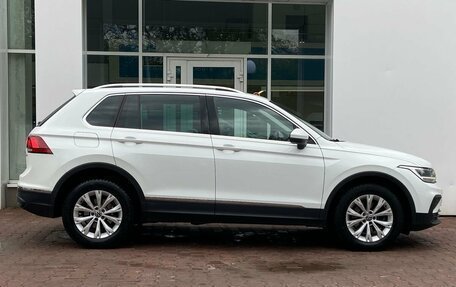Volkswagen Tiguan II, 2021 год, 2 879 000 рублей, 6 фотография