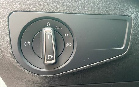 Volkswagen Tiguan II, 2021 год, 2 879 000 рублей, 20 фотография