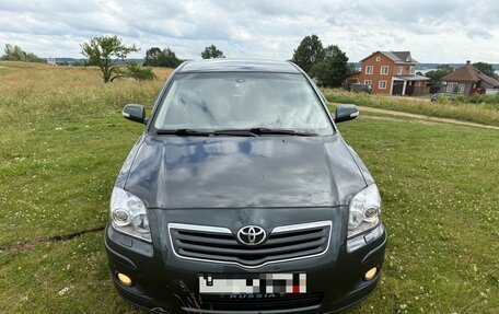 Toyota Avensis III рестайлинг, 2007 год, 750 000 рублей, 5 фотография