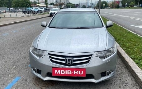Honda Accord VIII рестайлинг, 2011 год, 999 000 рублей, 5 фотография