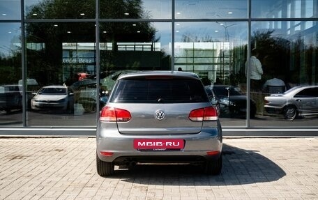 Volkswagen Golf VI, 2010 год, 800 000 рублей, 4 фотография