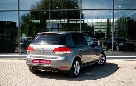 Volkswagen Golf VI, 2010 год, 800 000 рублей, 2 фотография