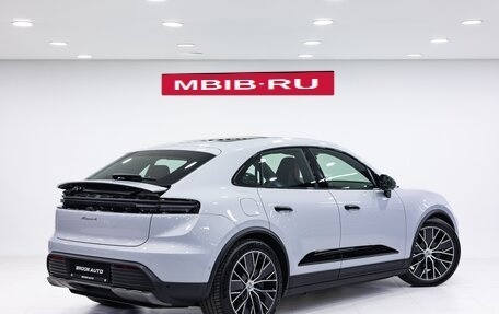 Porsche Macan, 2024 год, 13 890 000 рублей, 4 фотография