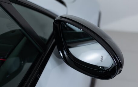 Porsche Macan, 2024 год, 13 890 000 рублей, 36 фотография
