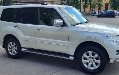 Mitsubishi Pajero IV, 2018 год, 2 890 000 рублей, 2 фотография