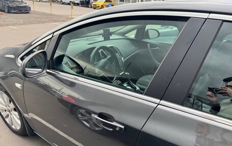 Opel Astra J, 2012 год, 930 000 рублей, 13 фотография