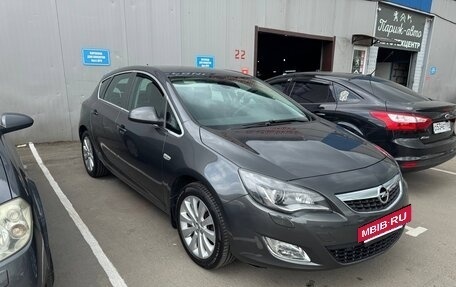 Opel Astra J, 2012 год, 930 000 рублей, 18 фотография