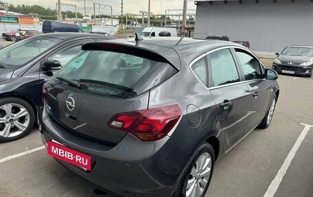 Opel Astra J, 2012 год, 930 000 рублей, 17 фотография