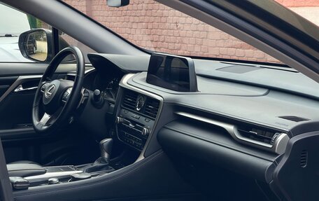 Lexus RX IV рестайлинг, 2021 год, 4 790 000 рублей, 9 фотография
