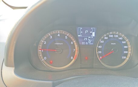 Hyundai Solaris II рестайлинг, 2016 год, 590 000 рублей, 5 фотография