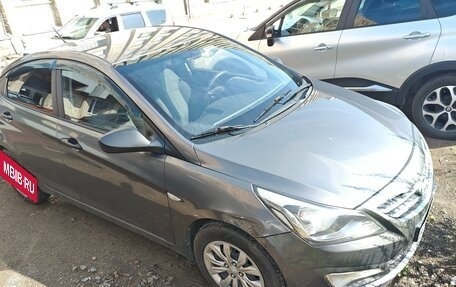 Hyundai Solaris II рестайлинг, 2016 год, 590 000 рублей, 8 фотография