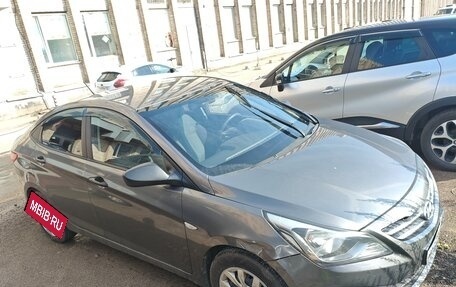 Hyundai Solaris II рестайлинг, 2016 год, 590 000 рублей, 10 фотография