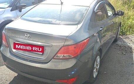 Hyundai Solaris II рестайлинг, 2016 год, 590 000 рублей, 11 фотография