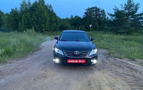 Toyota Camry, 2011 год, 1 400 000 рублей, 3 фотография