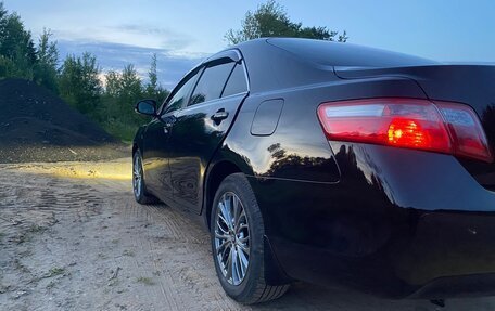 Toyota Camry, 2011 год, 1 400 000 рублей, 8 фотография