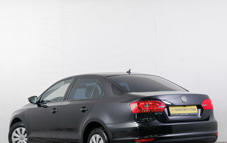 Volkswagen Jetta VI, 2013 год, 899 000 рублей, 4 фотография