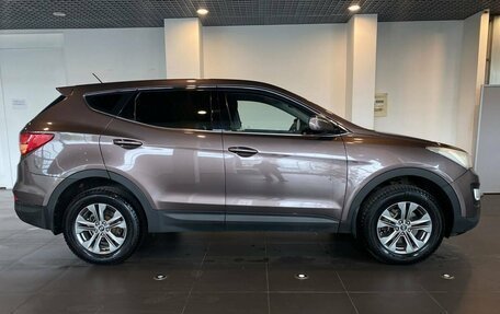 Hyundai Santa Fe III рестайлинг, 2013 год, 1 430 000 рублей, 2 фотография