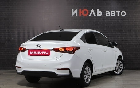 Hyundai Solaris II рестайлинг, 2018 год, 1 350 000 рублей, 6 фотография