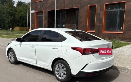 Hyundai Solaris II рестайлинг, 2020 год, 1 090 000 рублей, 4 фотография