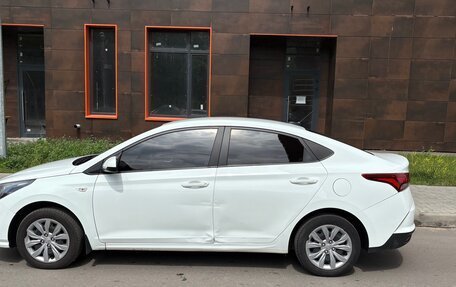 Hyundai Solaris II рестайлинг, 2020 год, 1 090 000 рублей, 5 фотография