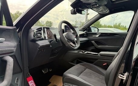 Volkswagen Tiguan, 2025 год, 4 755 000 рублей, 12 фотография