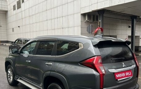 Mitsubishi Pajero Sport III рестайлинг, 2022 год, 4 200 000 рублей, 4 фотография