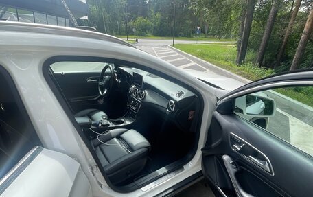 Mercedes-Benz GLA, 2018 год, 2 550 000 рублей, 9 фотография