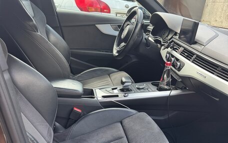 Audi A4, 2017 год, 2 990 000 рублей, 23 фотография