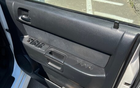 Toyota bB I рестайлинг, 2003 год, 650 000 рублей, 16 фотография