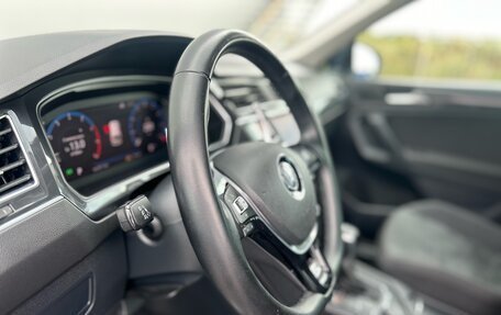 Volkswagen Tiguan II, 2019 год, 3 070 000 рублей, 18 фотография
