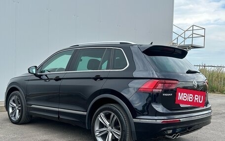 Volkswagen Tiguan II, 2019 год, 3 070 000 рублей, 9 фотография