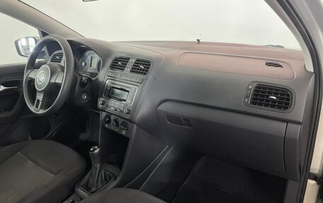 Volkswagen Polo VI (EU Market), 2015 год, 794 000 рублей, 10 фотография
