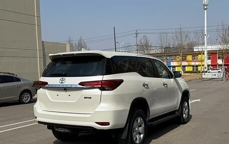 Toyota Fortuner II, 2019 год, 3 220 000 рублей, 4 фотография