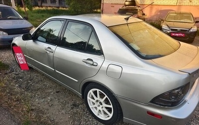 Lexus IS II рестайлинг 2, 2003 год, 900 000 рублей, 1 фотография