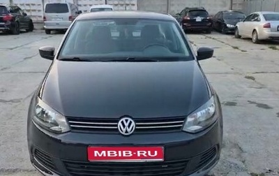 Volkswagen Polo VI (EU Market), 2012 год, 900 000 рублей, 1 фотография