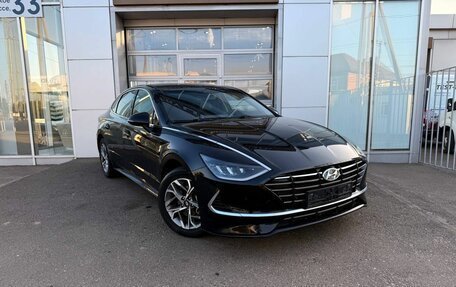Hyundai Sonata VIII, 2021 год, 1 940 000 рублей, 3 фотография